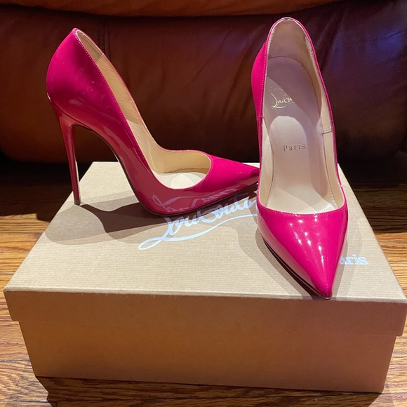 Hot Pink Christian Louboutins. Size 36 - Picture 4 of 11